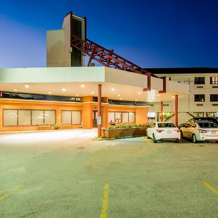 Sinbads Hotel&Suites Gander Exterior foto