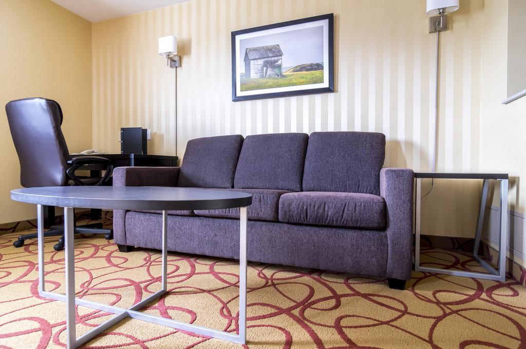 Sinbads Hotel&Suites Gander Exterior foto